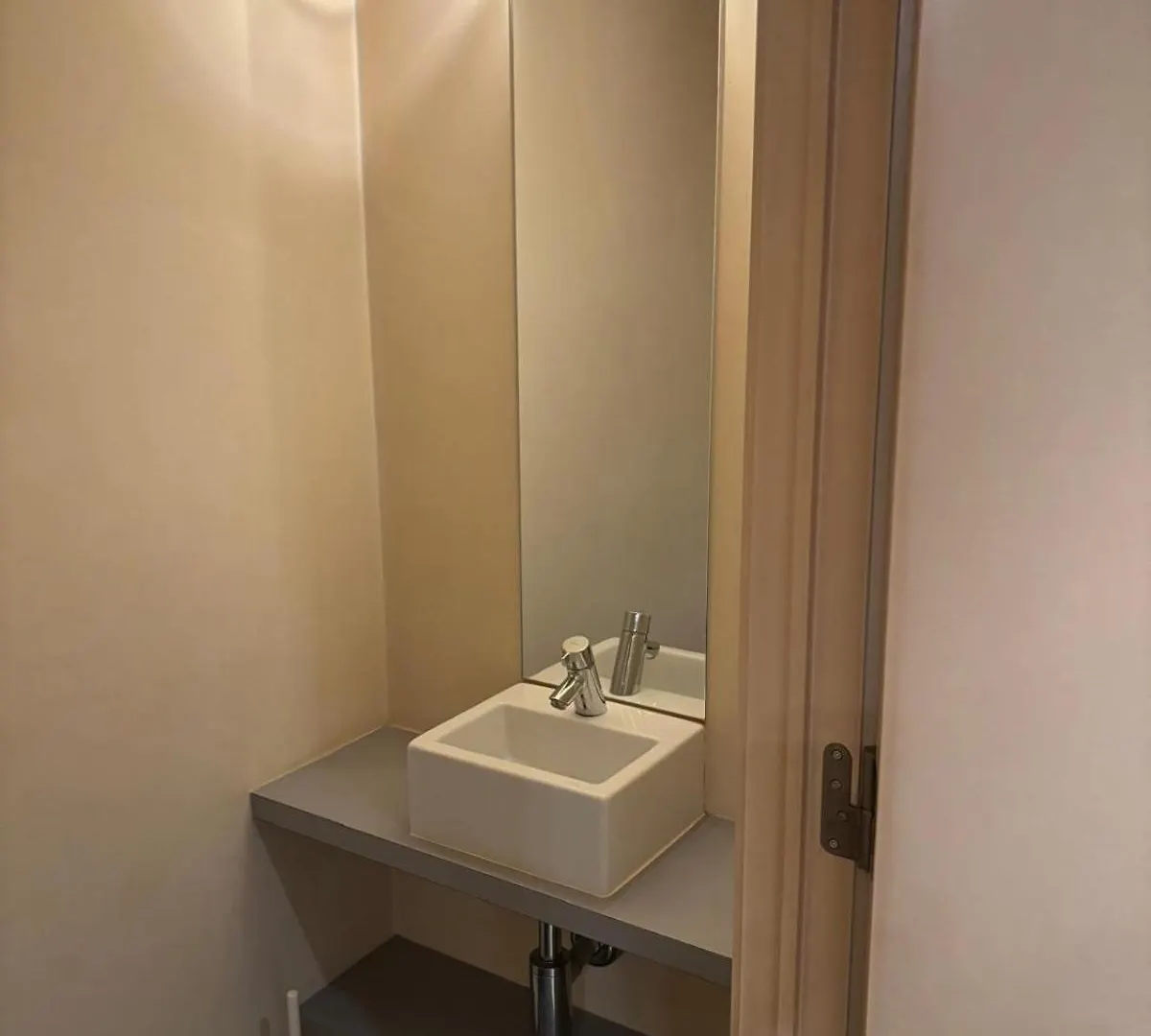 Comfortable Two Bedroom Apartment In City Center Bruselas