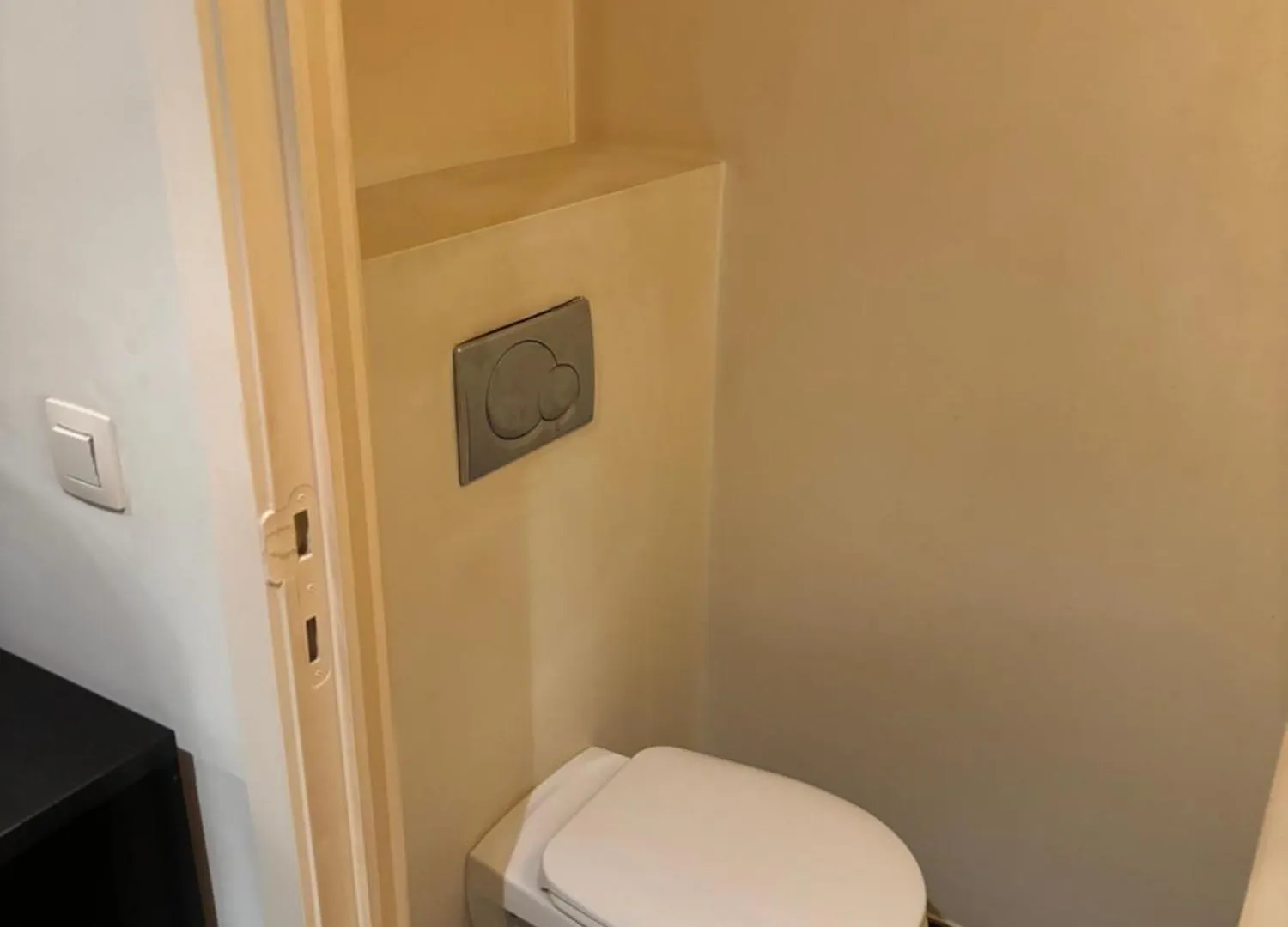 Comfortable Two Bedroom Apartment In City Center Bruselas