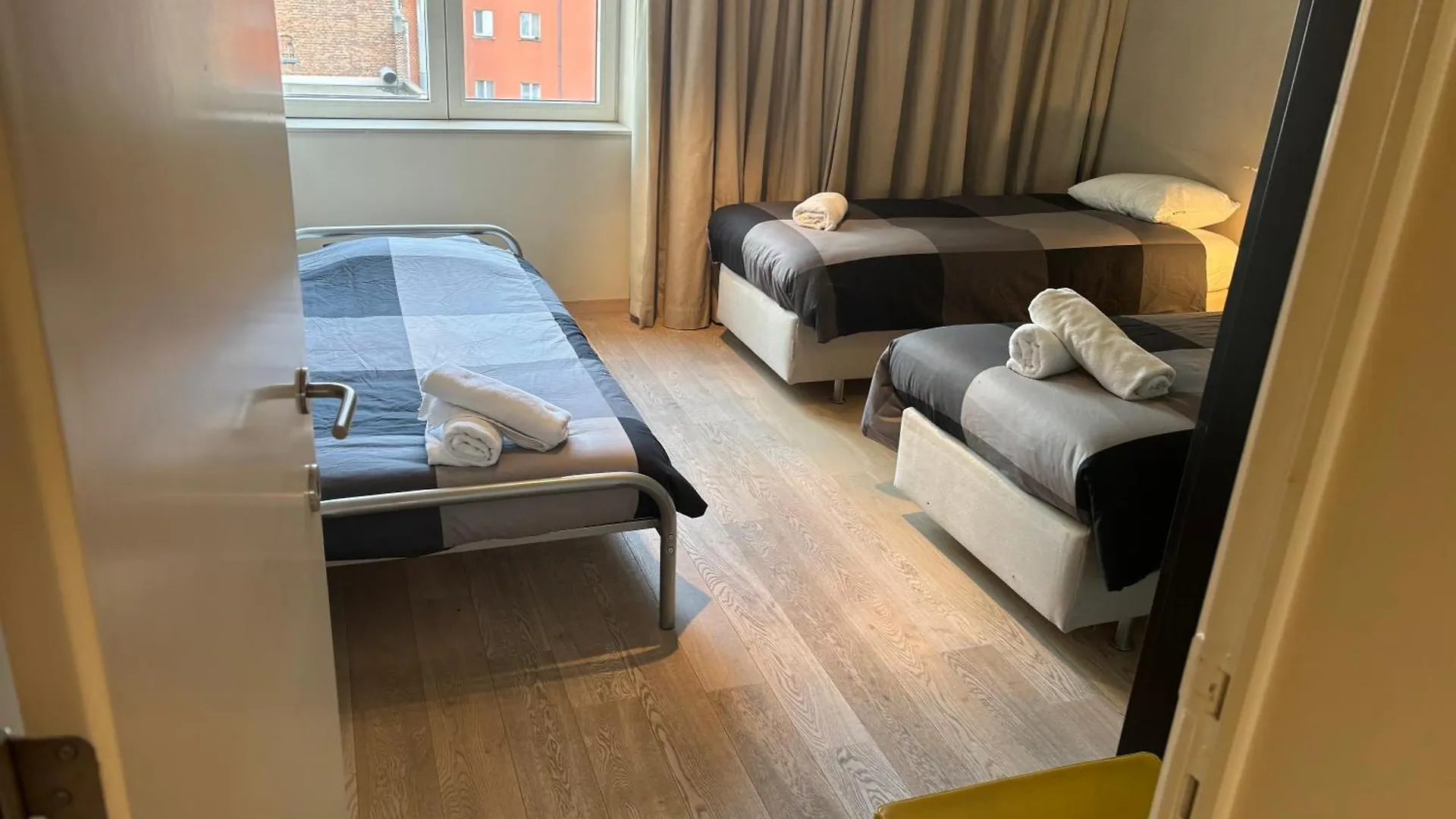 Comfortable Two Bedroom Apartment In City Center Bruselas